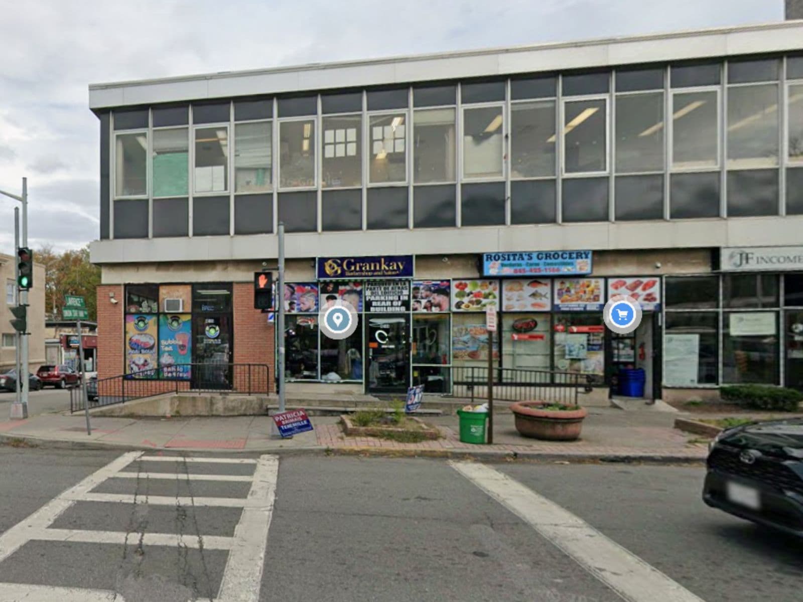 Crepes & Shakes storefront in Spring Valley, NY